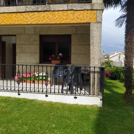 Apartamento Rua Dos Castineiros Planta Baja شقة *