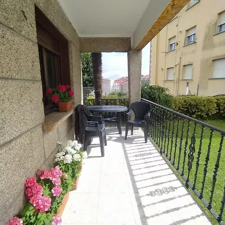 Apartamento Rua Dos Castineiros Planta Baja شقة *